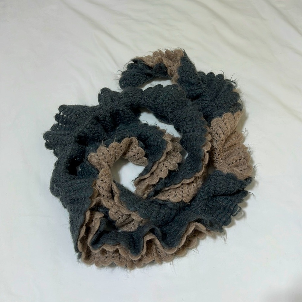 Tarnish Wool Knit Ruffle Scarf - Picture 2 of 4